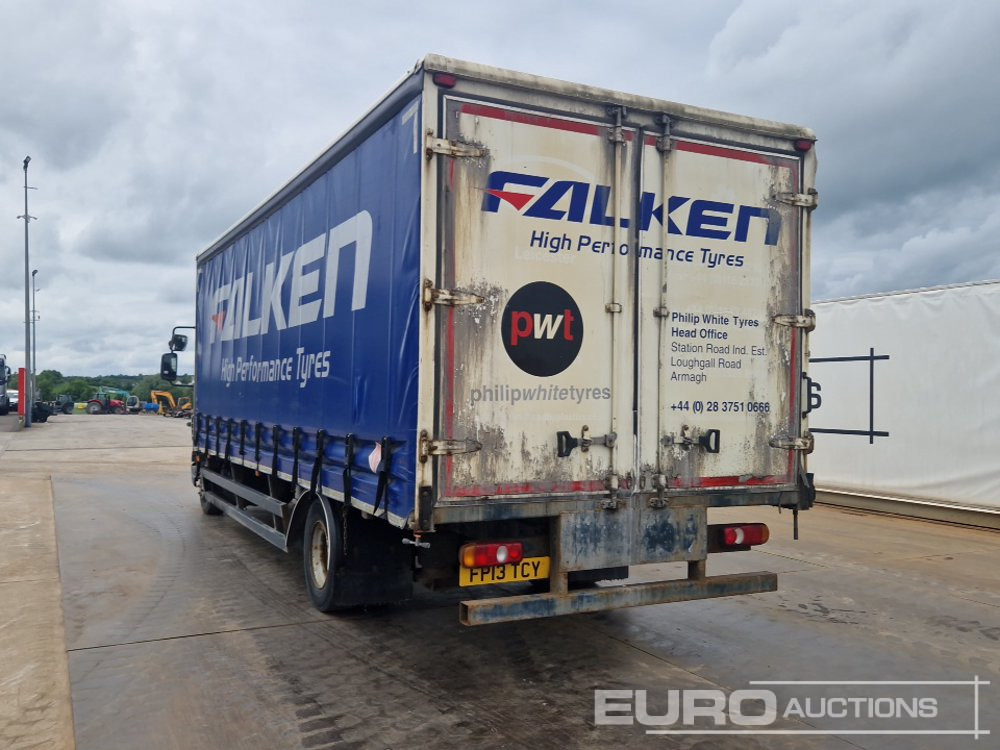 2013 DAF LF45.210 - 侧帘卡车:图3 2013 DAF LF45.210 - 侧帘卡车:图3