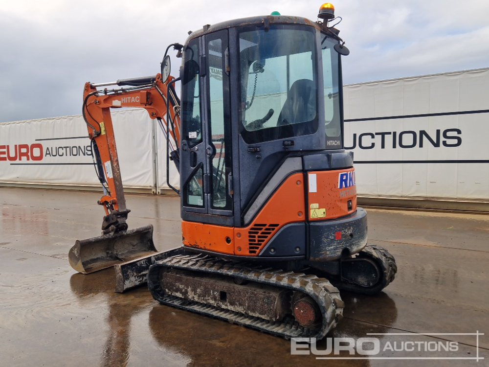 2013 Hitachi ZX29U-3 CLR - 小型挖掘机:图3 2013 Hitachi ZX29U-3 CLR - 小型挖掘机:图3