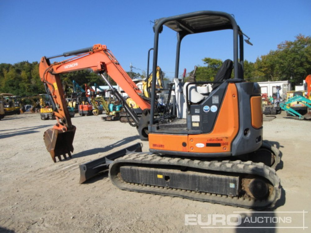 2013 Hitachi ZX40U-5A Rubber Tracks, Blade, Offset, Piped - 小型挖掘机:图5 2013 Hitachi ZX40U-5A Rubber Tracks, Blade, Offset, Piped - 小型挖掘机:图5