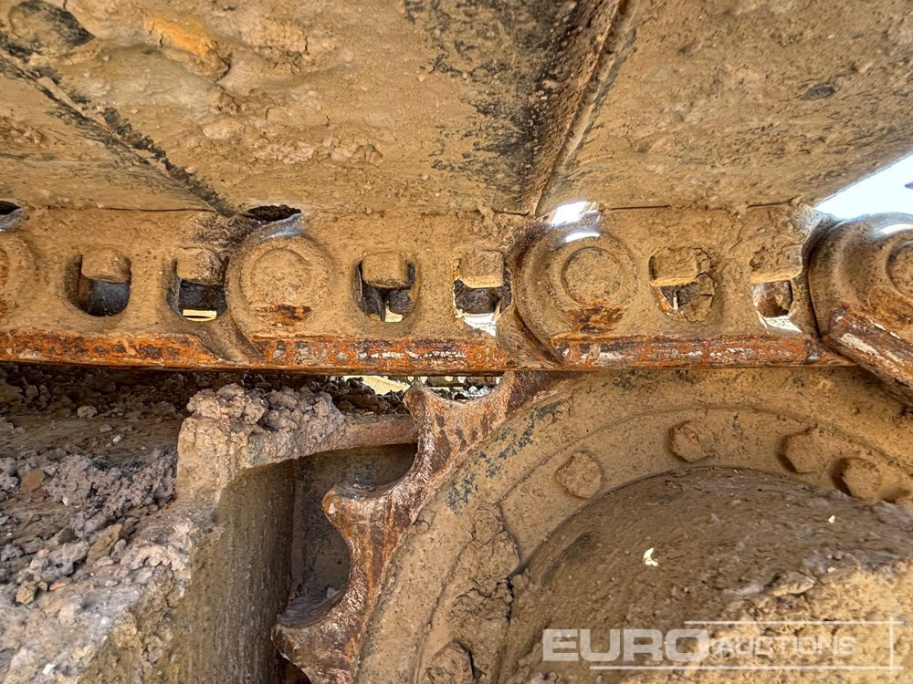 2013 New Holland Kobelco E140CSR - 履带式挖掘机:图5 2013 New Holland Kobelco E140CSR - 履带式挖掘机:图5