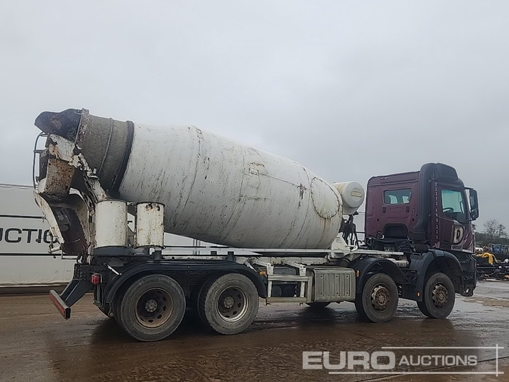 2014 Mercedes Acros 3248B - 混凝土搅拌车:图5 2014 Mercedes Acros 3248B - 混凝土搅拌车:图5