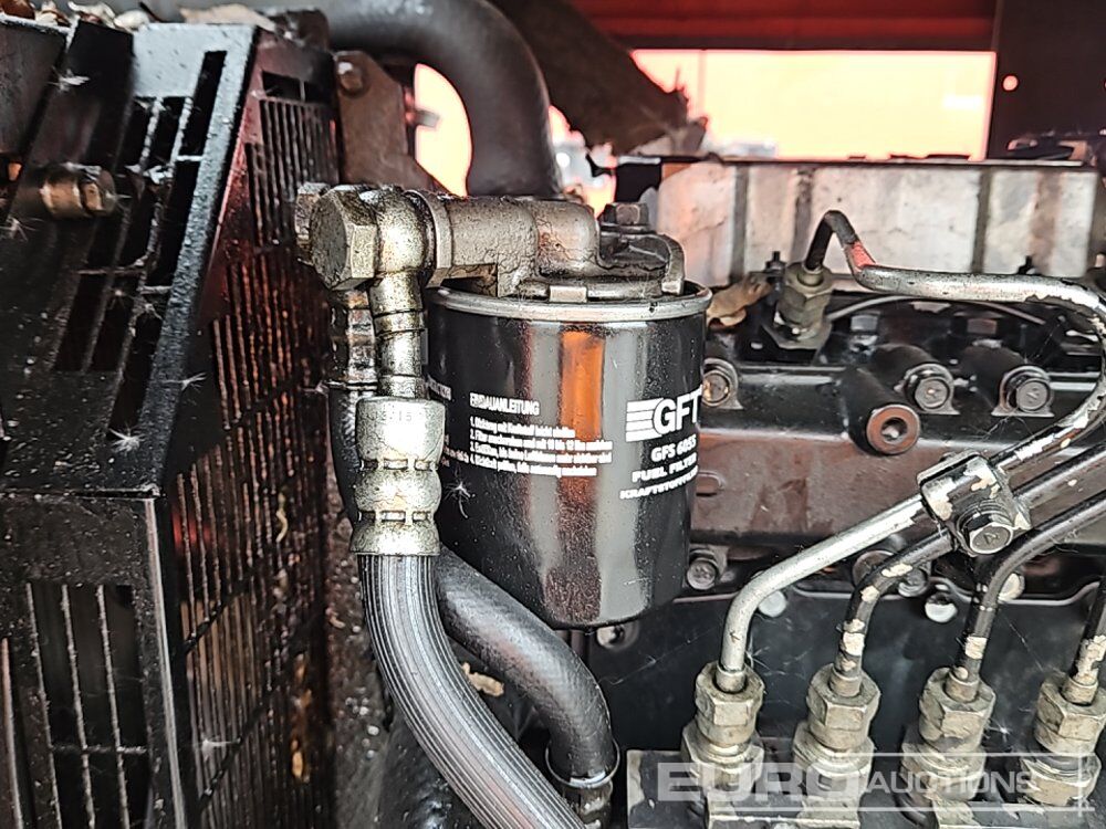 发电机组 2014 SDMO R330C3：图17