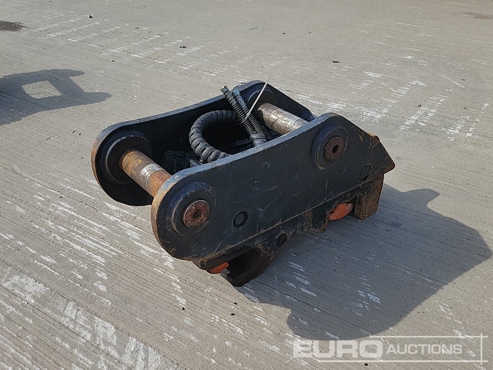 2014 TEFRA Hydraulic Double Lock QH 65mm Pin to suit 13 Ton Excavator - 快速耦合器:图1 2014 TEFRA Hydraulic Double Lock QH 65mm Pin to suit 13 Ton Excavator - 快速耦合器:图1