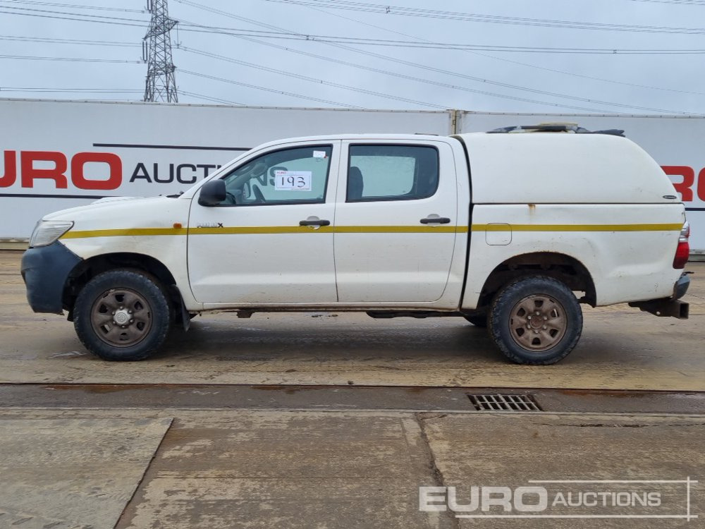 2014 Toyota Hilux - 皮卡车:图2 2014 Toyota Hilux - 皮卡车:图2
