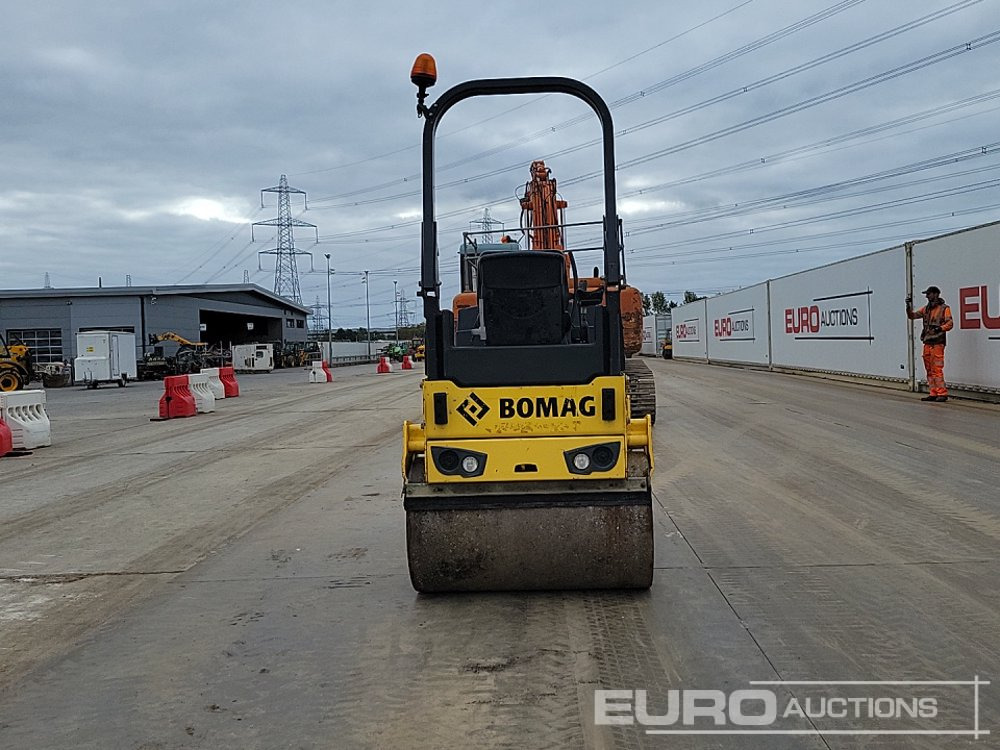 2015 Bomag BW120AD-5 - 碾压机:图4 2015 Bomag BW120AD-5 - 碾压机:图4