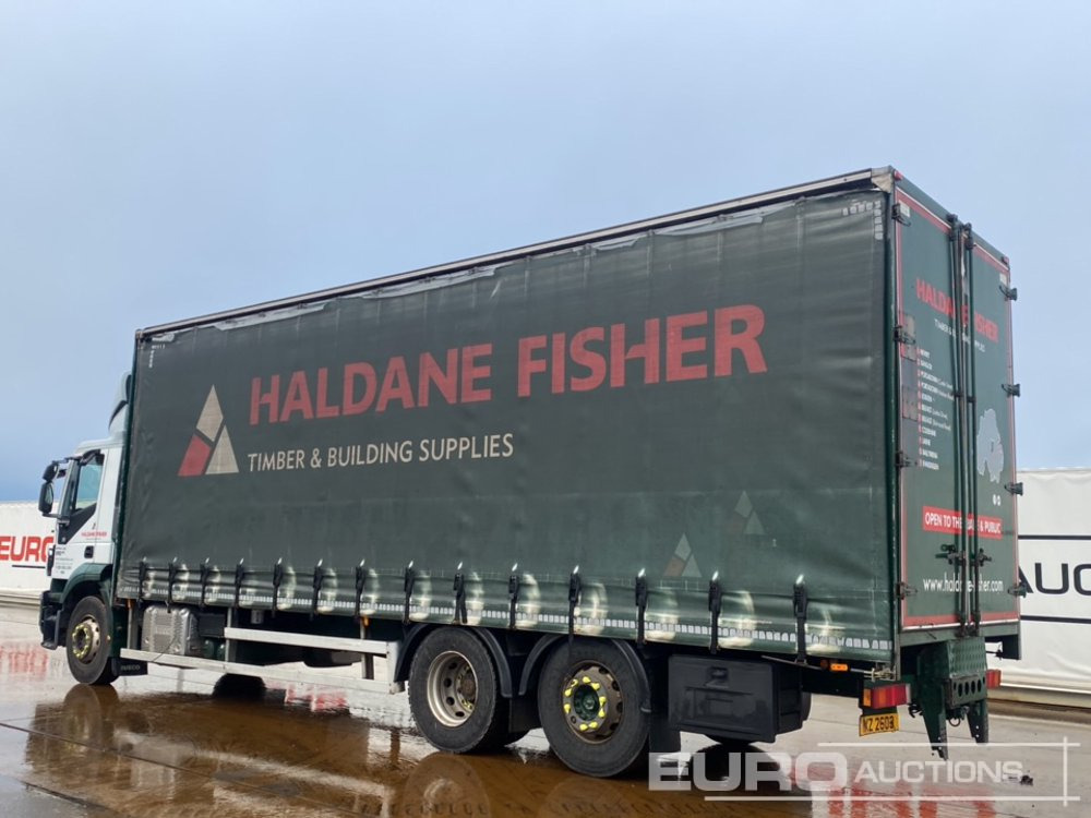 2015 Iveco Stralis 310 - 侧帘卡车:图3 2015 Iveco Stralis 310 - 侧帘卡车:图3