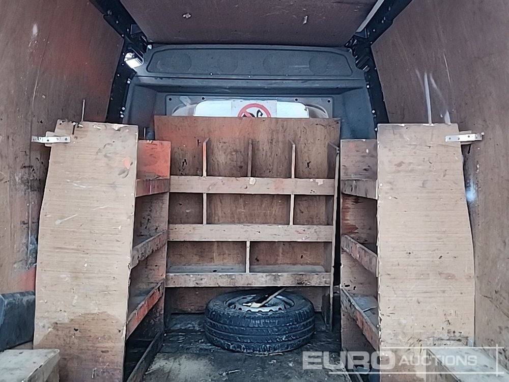 小型货车 2015 Renault Master:图15 小型货车 2015 Renault Master:图15