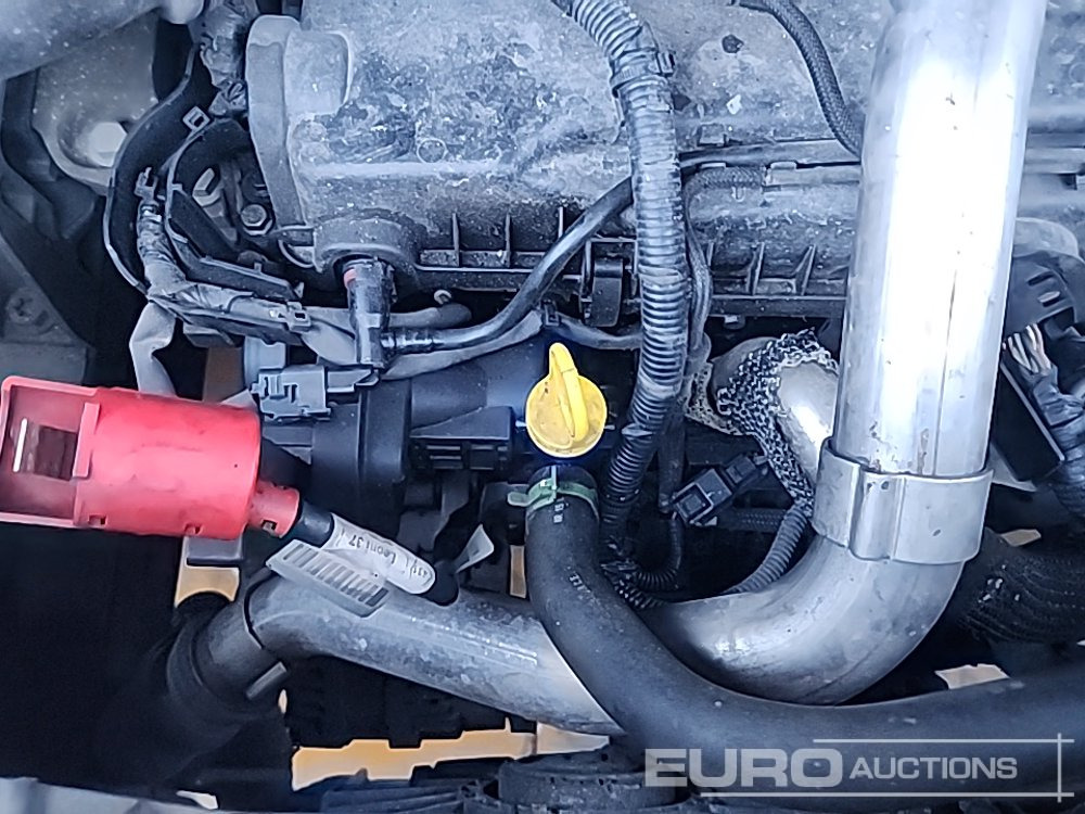 小型货车 2015 Renault Master:图47 小型货车 2015 Renault Master:图47