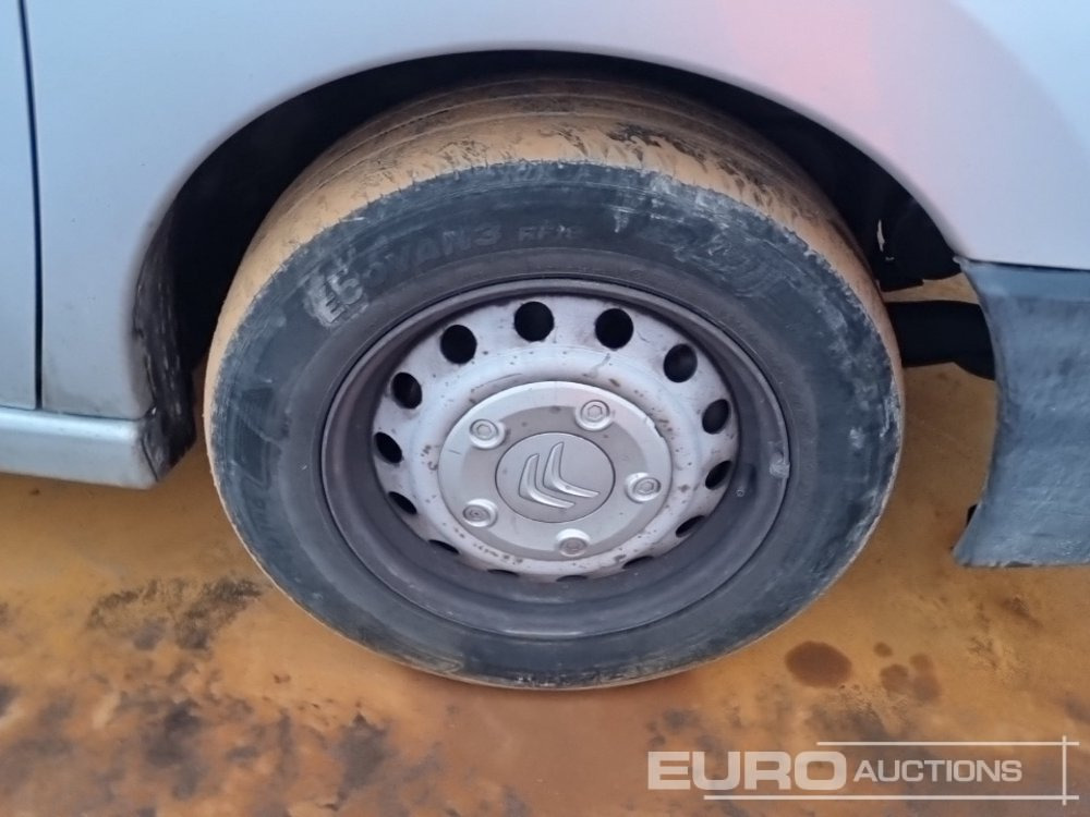 小型货车 2016 Citroen Dispatch：图11