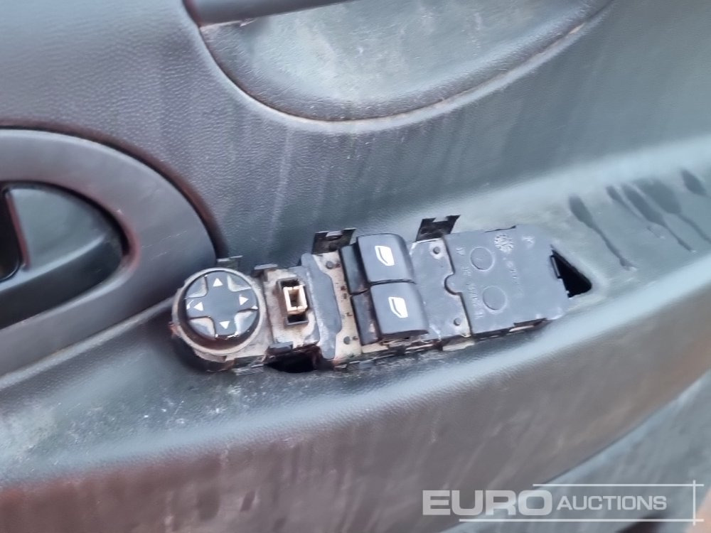 小型货车 2016 Citroen Dispatch：图34