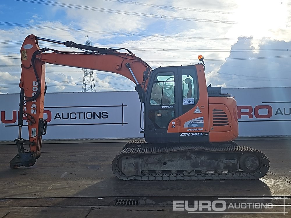 2016 Doosan DX140LCR -5 - 履带式挖掘机:图2 2016 Doosan DX140LCR -5 - 履带式挖掘机:图2