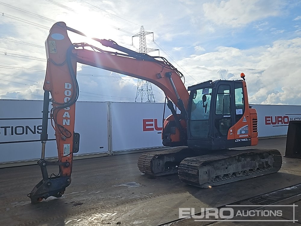2016 Doosan DX140LCR -5 - 履带式挖掘机:图1 2016 Doosan DX140LCR -5 - 履带式挖掘机:图1