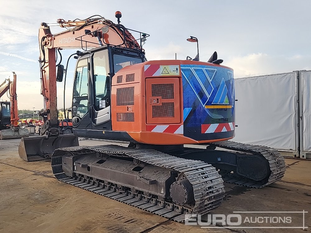 2016 Hitachi ZX225USLC-5B - 履带式挖掘机:图3 2016 Hitachi ZX225USLC-5B - 履带式挖掘机:图3