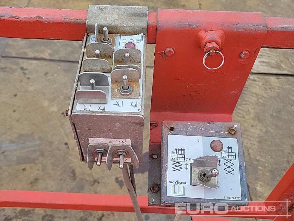 剪式升降机 2016 SkyJack SJ6832RT:图26 剪式升降机 2016 SkyJack SJ6832RT:图26