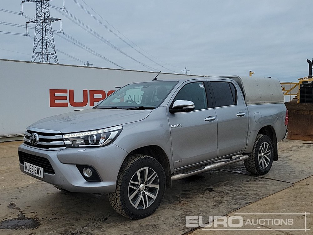2016 Toyota Hilux Invincible - 皮卡车:图1 2016 Toyota Hilux Invincible - 皮卡车:图1