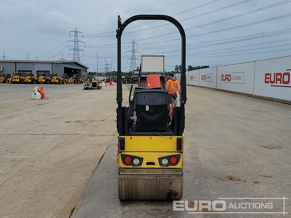 2017 Bomag BW80AD-5 - 碾压机:图4 2017 Bomag BW80AD-5 - 碾压机:图4