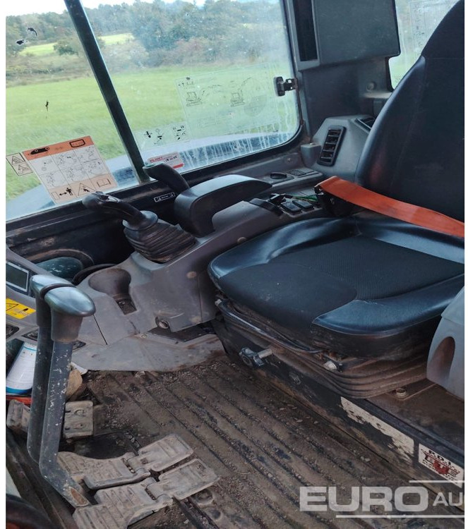 2017 Kubota U55-4 - 小型挖掘机:图4 2017 Kubota U55-4 - 小型挖掘机:图4