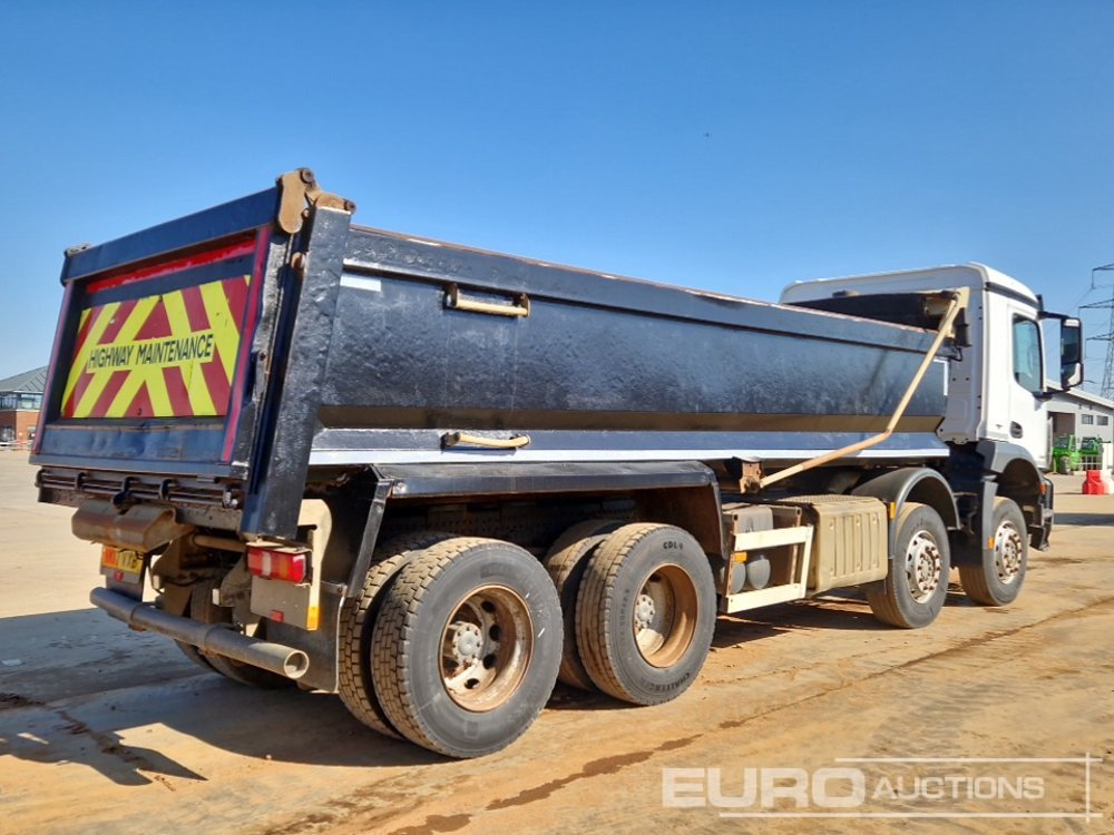 2017 Mercedes Arocs 3240 - 翻斗车:图5 2017 Mercedes Arocs 3240 - 翻斗车:图5