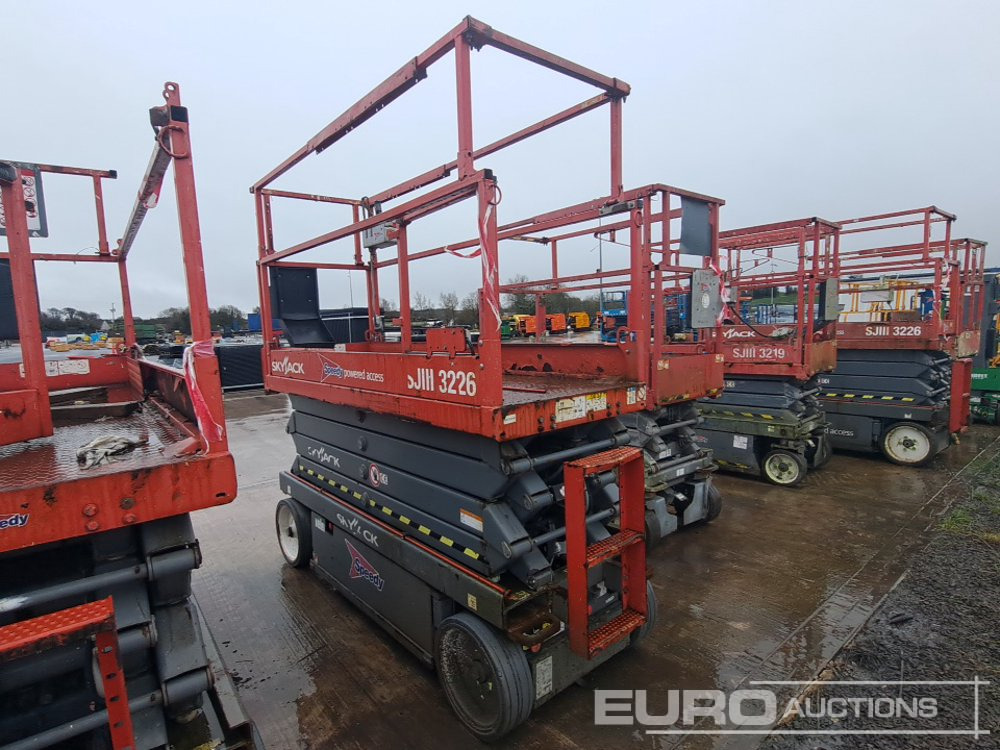 2017 SkyJack SJ3226 - 空中平台:图2 2017 SkyJack SJ3226 - 空中平台:图2