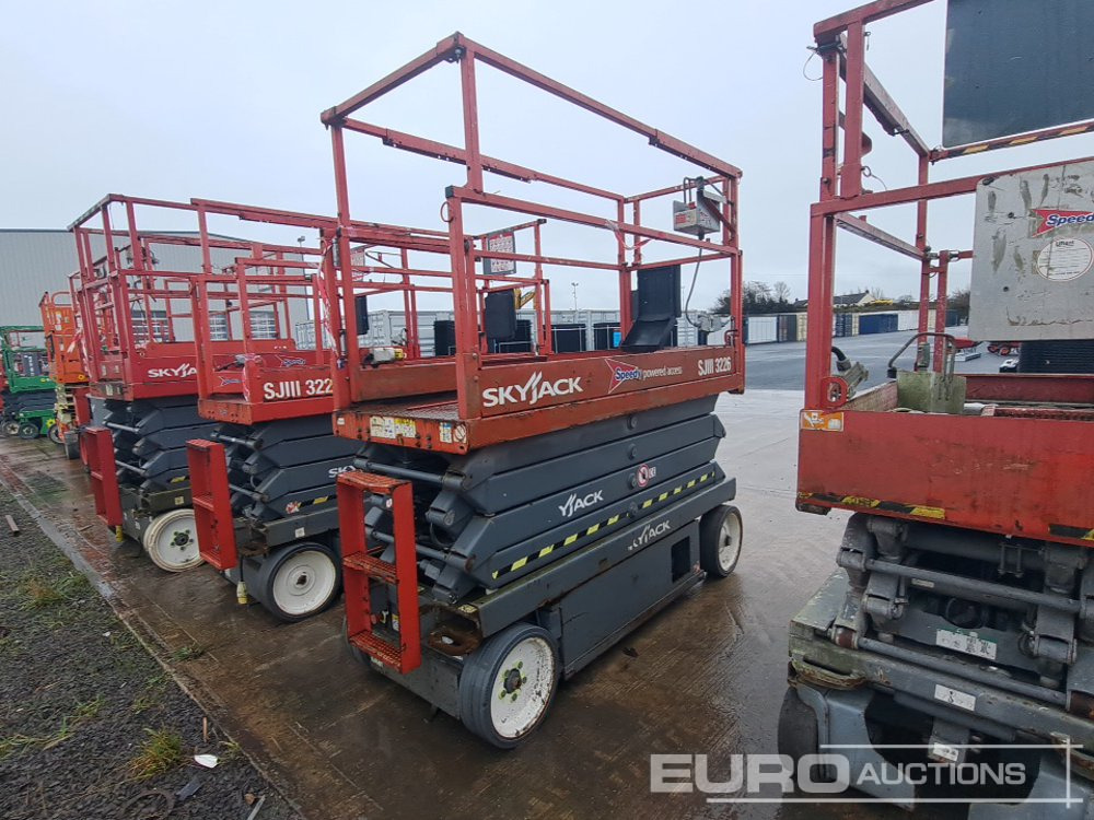 2017 SkyJack SJ3226 - 空中平台:图4 2017 SkyJack SJ3226 - 空中平台:图4