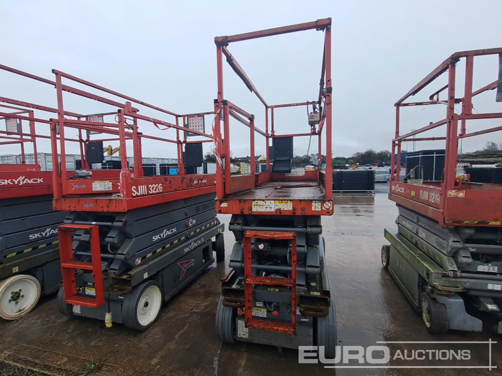 2017 SkyJack SJ3226 - 空中平台:图3 2017 SkyJack SJ3226 - 空中平台:图3