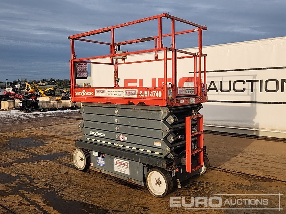 2017 SkyJack SJ4740 - 空中平台:图3 2017 SkyJack SJ4740 - 空中平台:图3