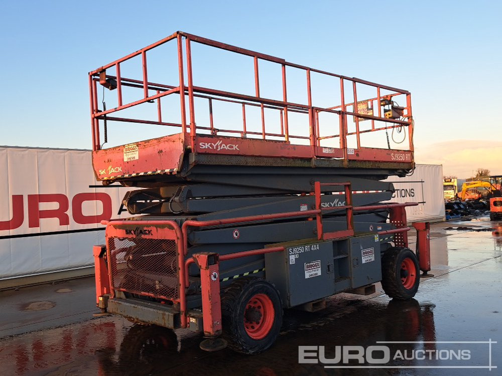 2017 SkyJack SJ9250 - 空中平台:图5 2017 SkyJack SJ9250 - 空中平台:图5