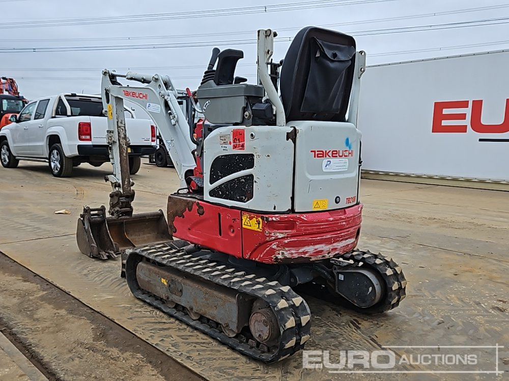 2017 Takeuchi TB210R - 小型挖掘机:图3 2017 Takeuchi TB210R - 小型挖掘机:图3