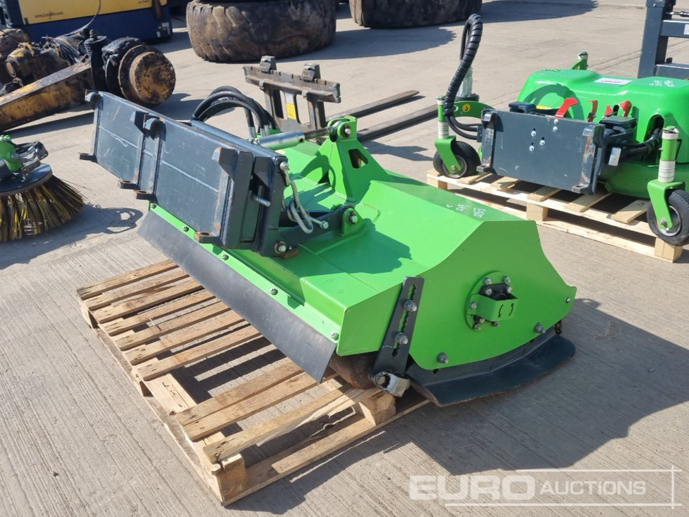 2018 Avant Hydraulic Flail Mower to suit Compact Wheeled Loader - 农业机械:图5 2018 Avant Hydraulic Flail Mower to suit Compact Wheeled Loader - 农业机械:图5