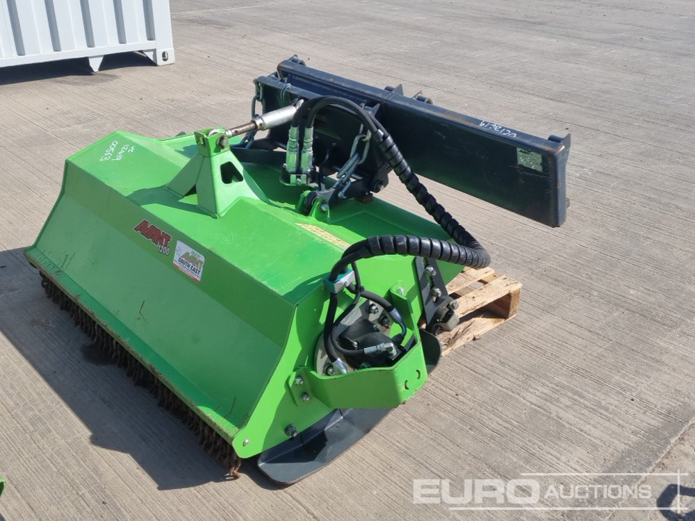 2018 Avant Hydraulic Flail Mower to suit Compact Wheeled Loader - 农业机械:图1 2018 Avant Hydraulic Flail Mower to suit Compact Wheeled Loader - 农业机械:图1