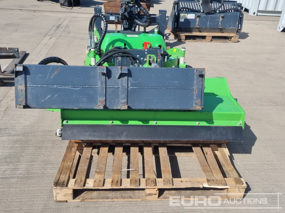2018 Avant Hydraulic Flail Mower to suit Compact Wheeled Loader - 农业机械:图4 2018 Avant Hydraulic Flail Mower to suit Compact Wheeled Loader - 农业机械:图4
