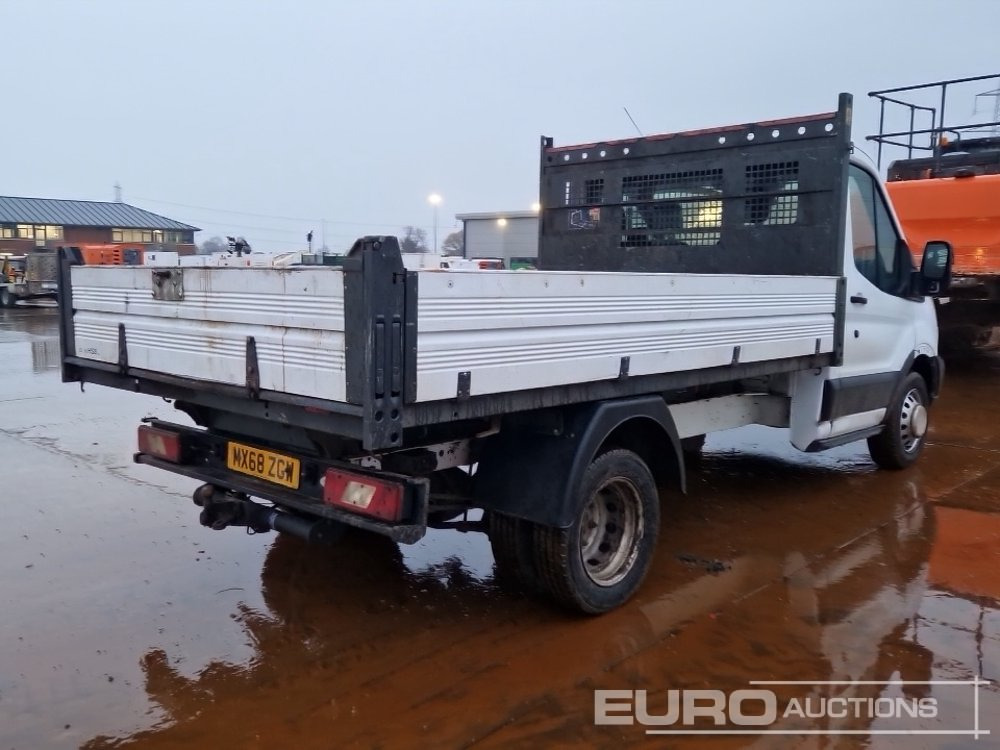 2018 Ford Transit 350 - 翻斗货车:图5 2018 Ford Transit 350 - 翻斗货车:图5