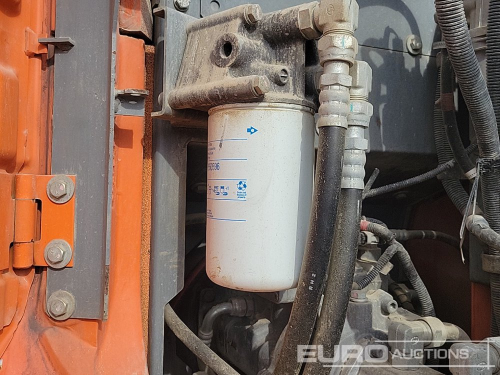 履带式挖掘机 2018 Hitachi ZX135US-6：图37