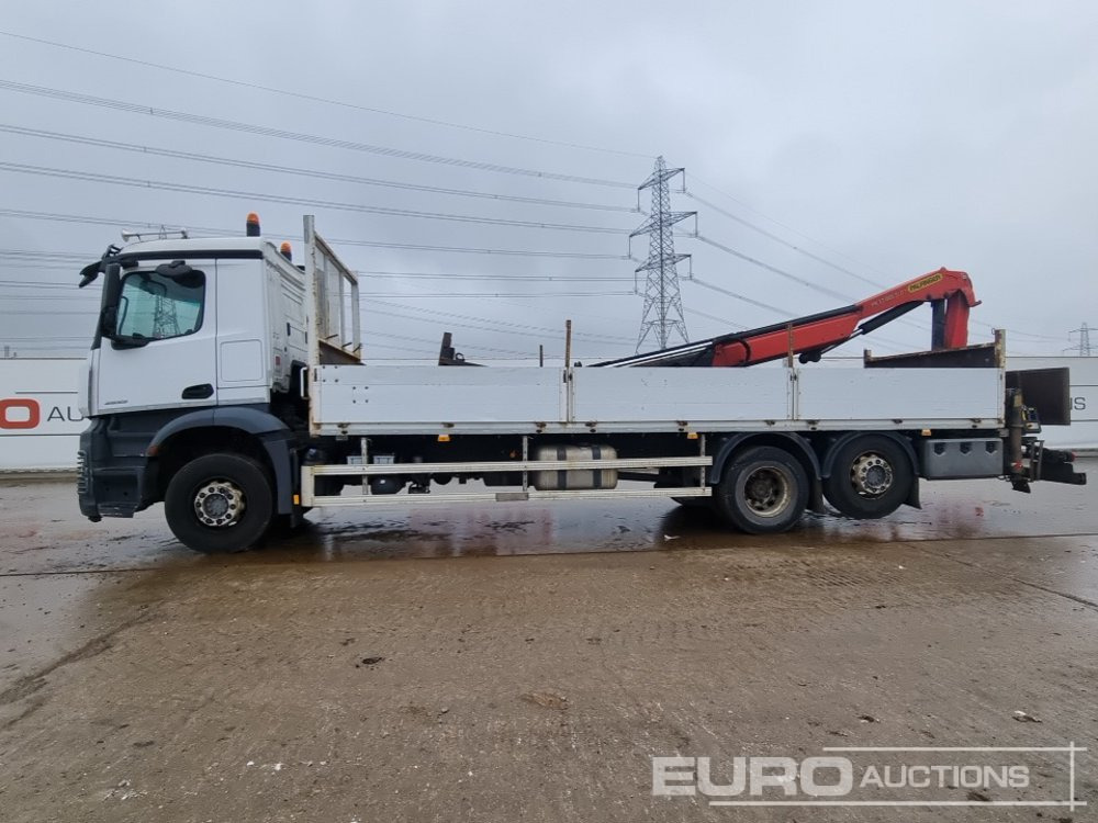 2018 Mercedes Arocs 2533 - 栏板式/ 平板卡车:图2 2018 Mercedes Arocs 2533 - 栏板式/ 平板卡车:图2