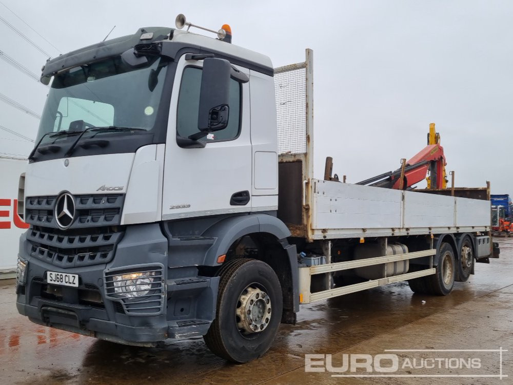 2018 Mercedes Arocs 2533 - 栏板式/ 平板卡车:图1 2018 Mercedes Arocs 2533 - 栏板式/ 平板卡车:图1