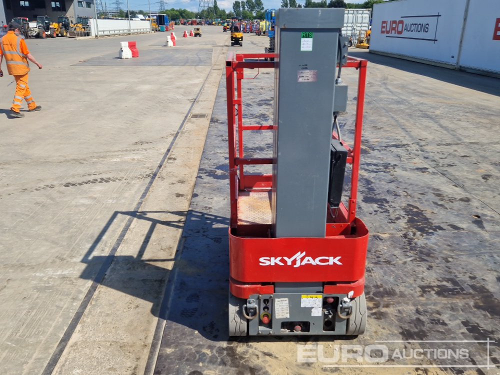 2018 SkyJack SJ16 - 空中平台:图4 2018 SkyJack SJ16 - 空中平台:图4