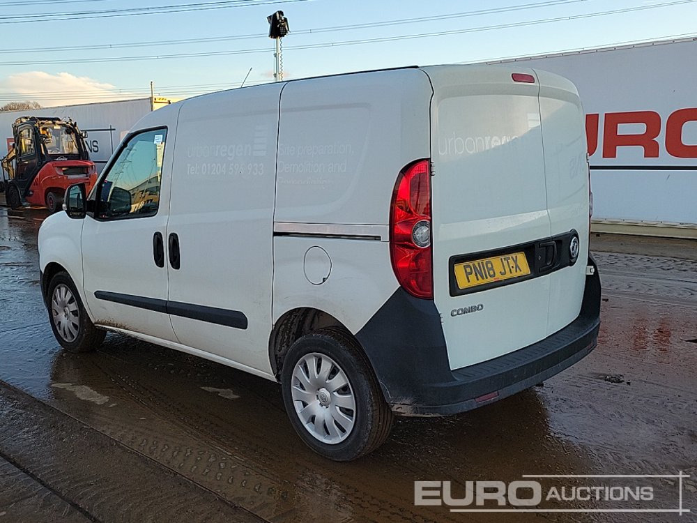 2018 Vauxhall Combo - 小型货车:图3 2018 Vauxhall Combo - 小型货车:图3