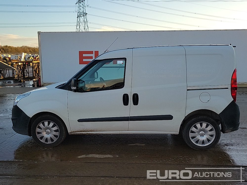 2018 Vauxhall Combo - 小型货车:图2 2018 Vauxhall Combo - 小型货车:图2
