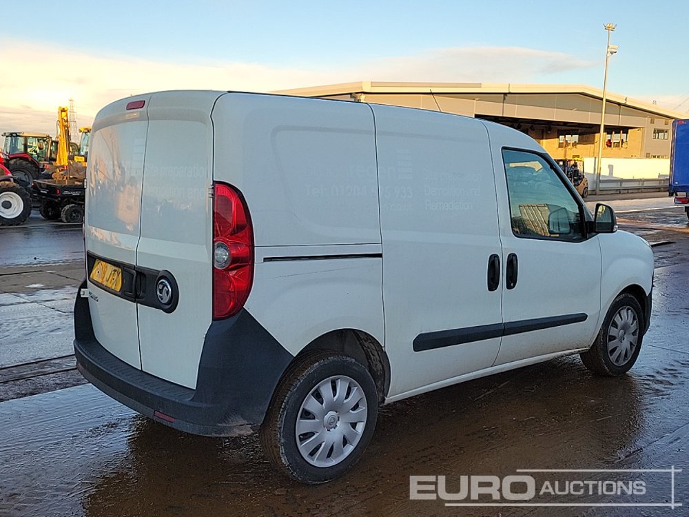 2018 Vauxhall Combo - 小型货车:图5 2018 Vauxhall Combo - 小型货车:图5