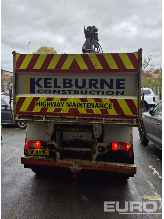 2018 Volvo FE320 - 翻斗车, 起重车:图3 2018 Volvo FE320 - 翻斗车, 起重车:图3