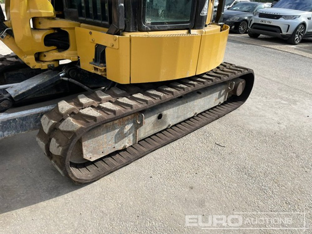 2019 CAT 305E2 - 小型挖掘机:图5 2019 CAT 305E2 - 小型挖掘机:图5