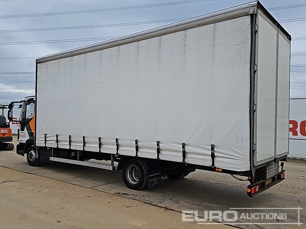 2019 Iveco Euro Cargo 75-160 - 侧帘卡车:图3 2019 Iveco Euro Cargo 75-160 - 侧帘卡车:图3