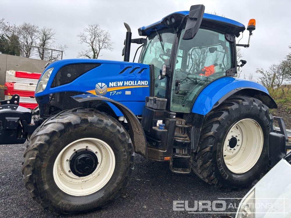 2019 New Holland T7.210 - 拖拉机:图2 2019 New Holland T7.210 - 拖拉机:图2