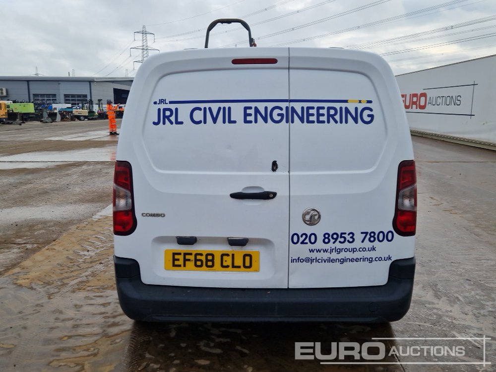 2019 Vauxhall Combo - 小型货车:图4 2019 Vauxhall Combo - 小型货车:图4