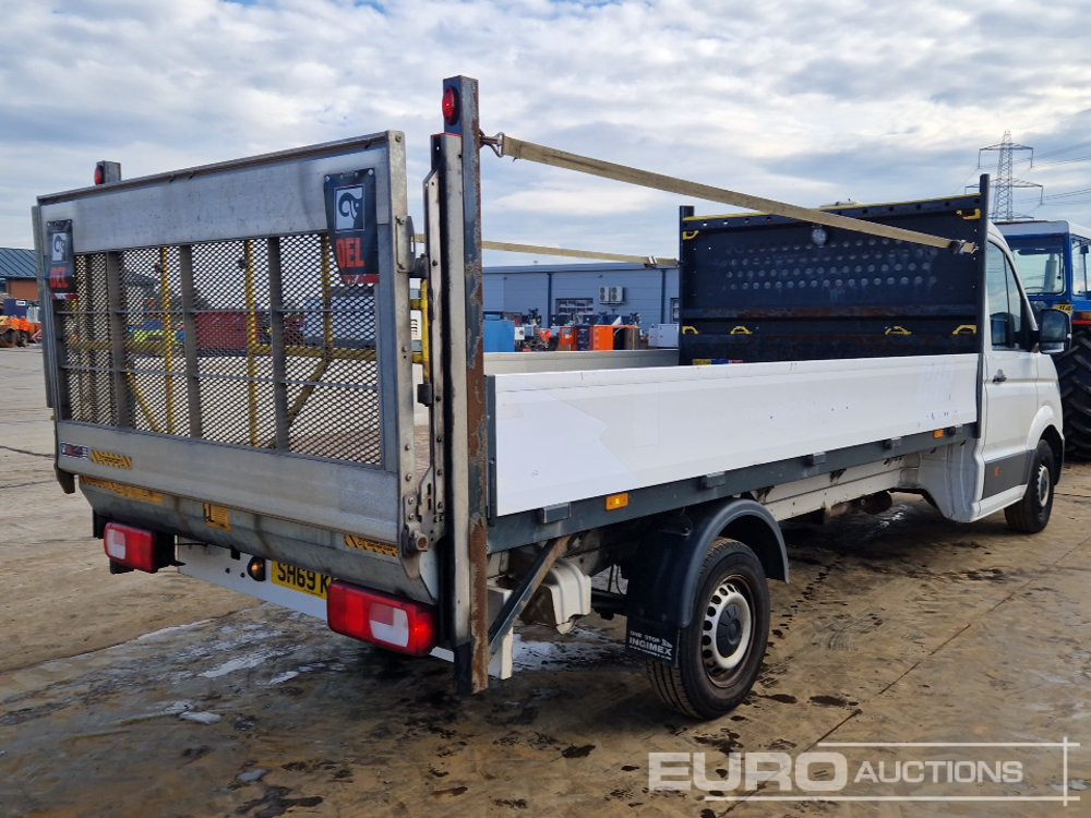 2019 Volkswagen Crafter CR35 - 平板货车:图5 2019 Volkswagen Crafter CR35 - 平板货车:图5