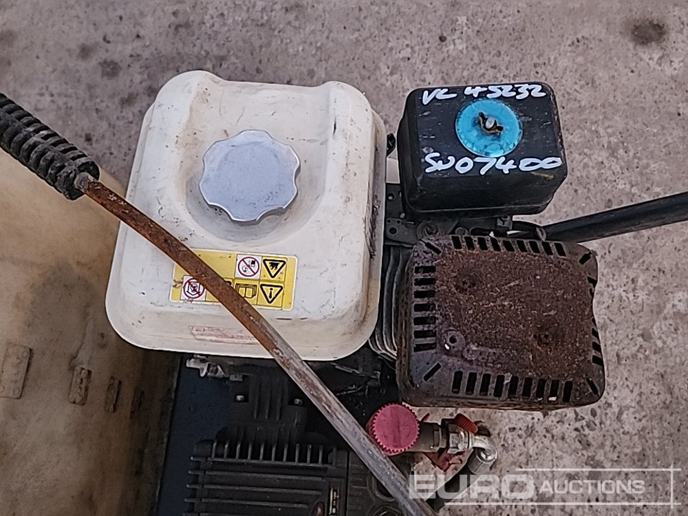 高压清洗机 2020 COMET CRRC 120 ECO Petol Pressure Washer, Honda Engine, Hose, Lance：图16