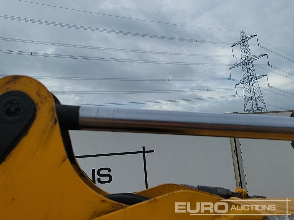小型挖掘机 2020 JCB 16C-1:图33 小型挖掘机 2020 JCB 16C-1:图33