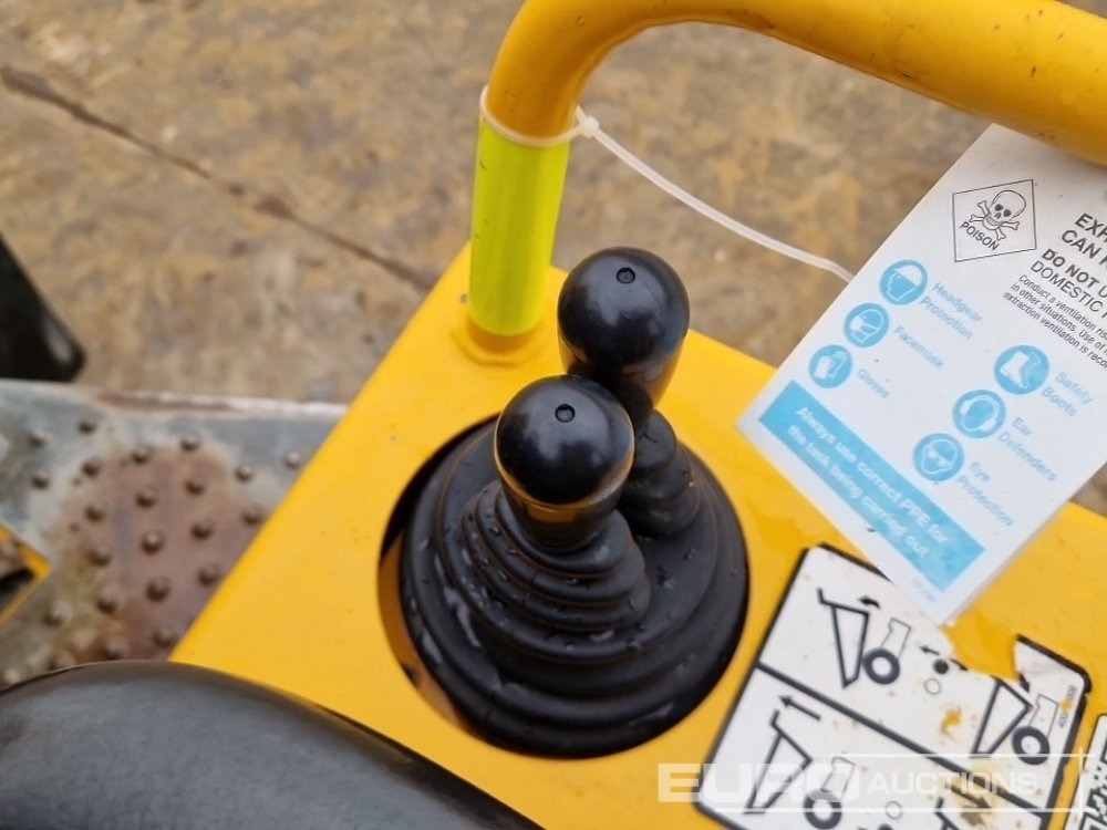 小型自卸车 2020 JCB 1T-2S5:图26 小型自卸车 2020 JCB 1T-2S5:图26