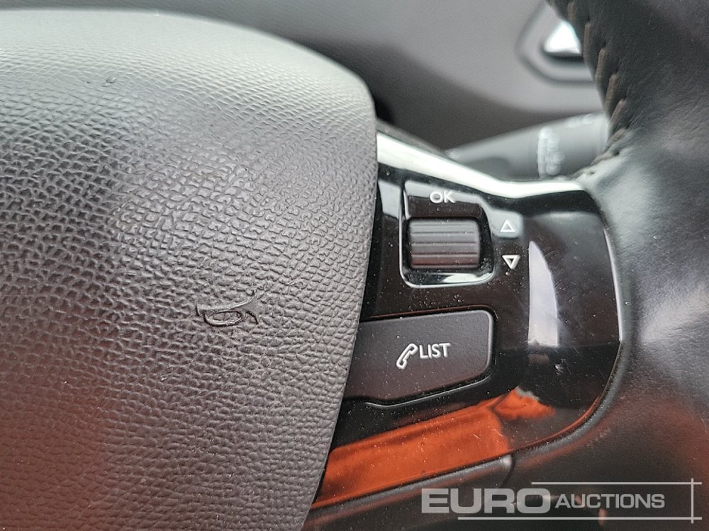 汽车 2020 Peugeot 308：图39