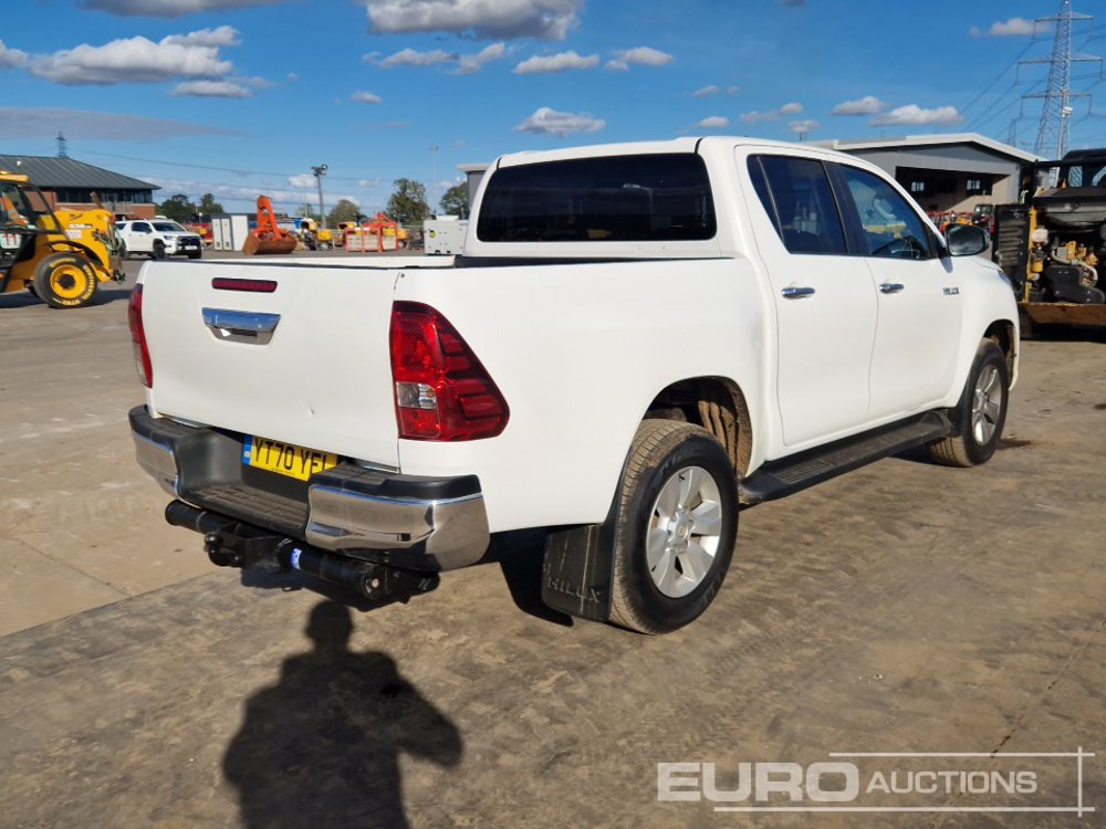 2020 Toyota Hilux Icon - 皮卡车:图5 2020 Toyota Hilux Icon - 皮卡车:图5